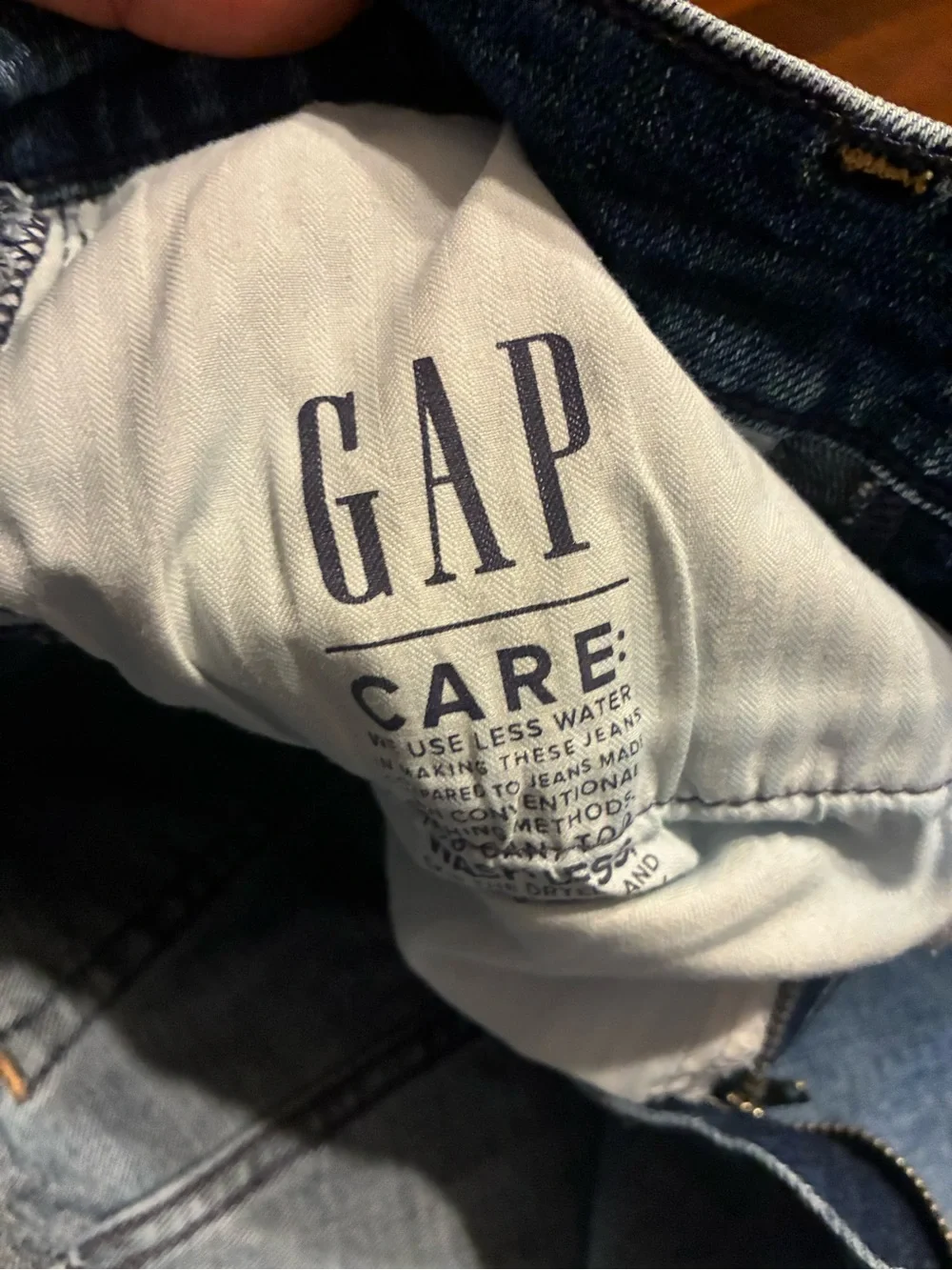 GAP High-Rise Bermuda Short in Dark Blue Denim